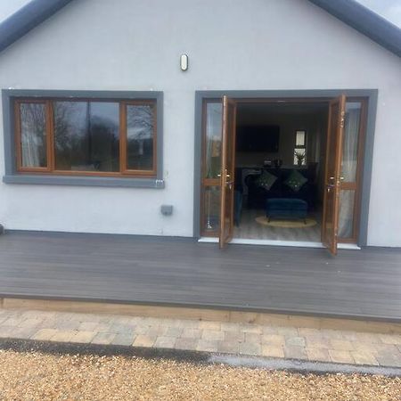 Modern Apartment At Croagh Patrick Westport Bagian luar foto