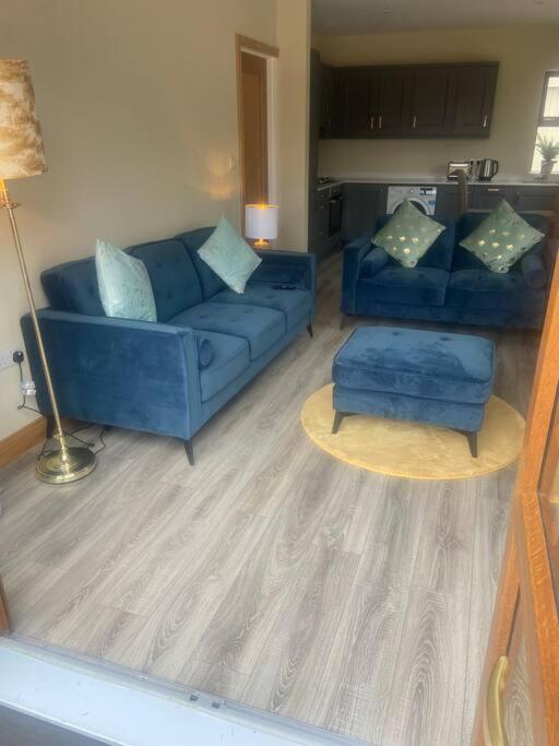 Modern Apartment At Croagh Patrick Westport Bagian luar foto